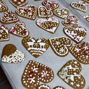 Kaunistatud piparkoogid 9 eur/250g